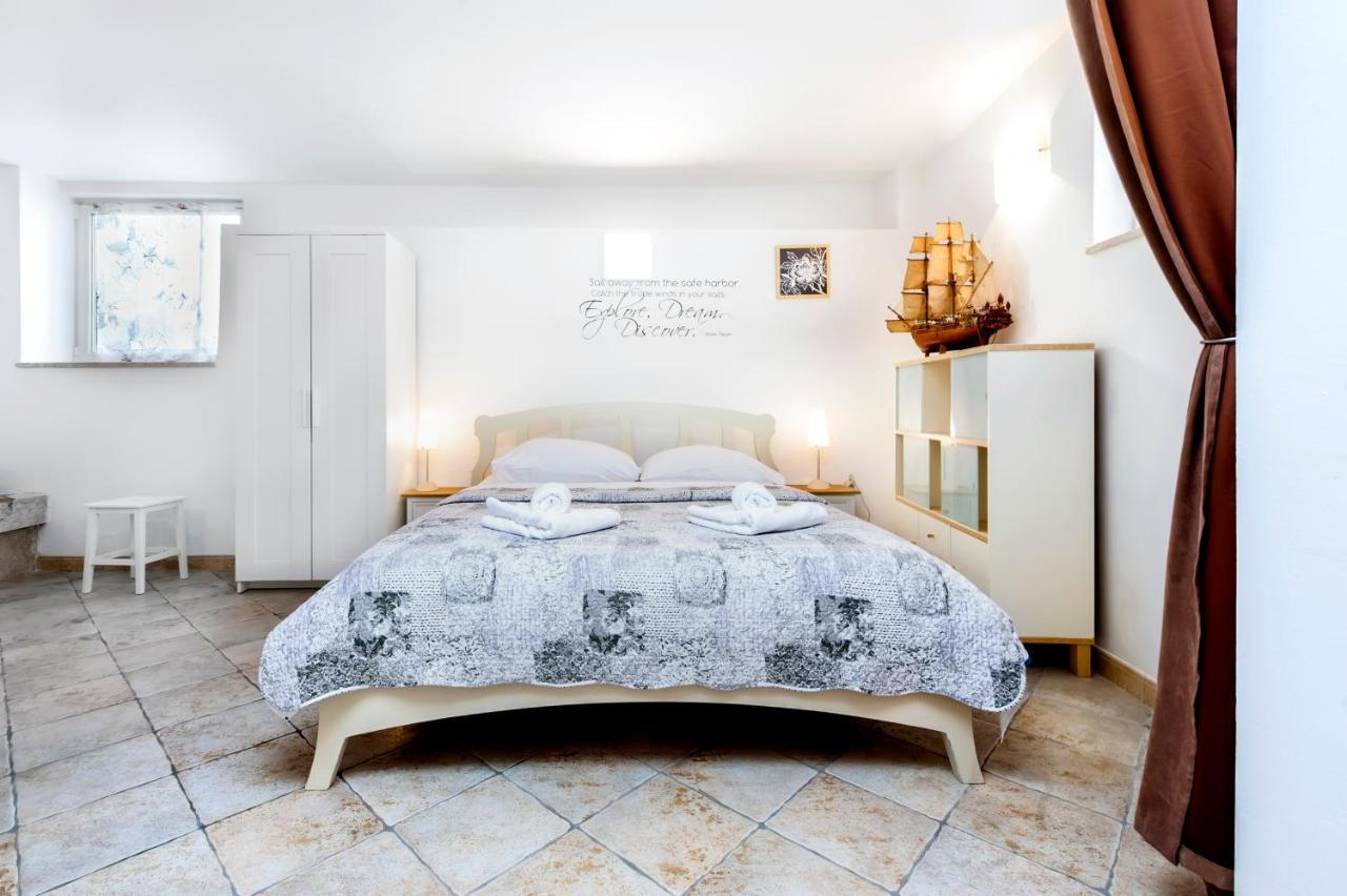 Dolce Studio Apartmani Rovinj Ngoại thất bức ảnh